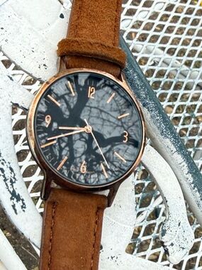 QRTZ WATCH LEATHER unisex